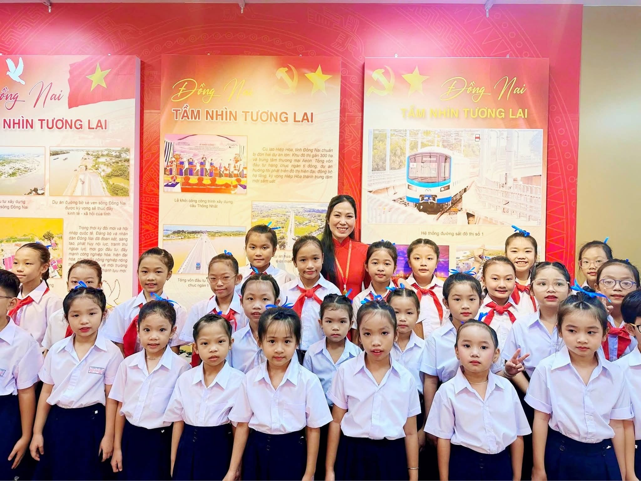 Media lớp học 24